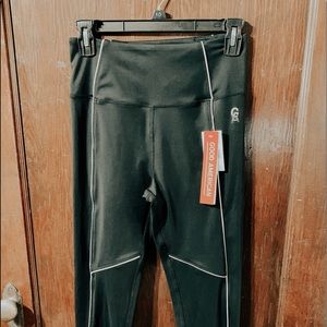 Good American leggings! Size 2! never been worn!